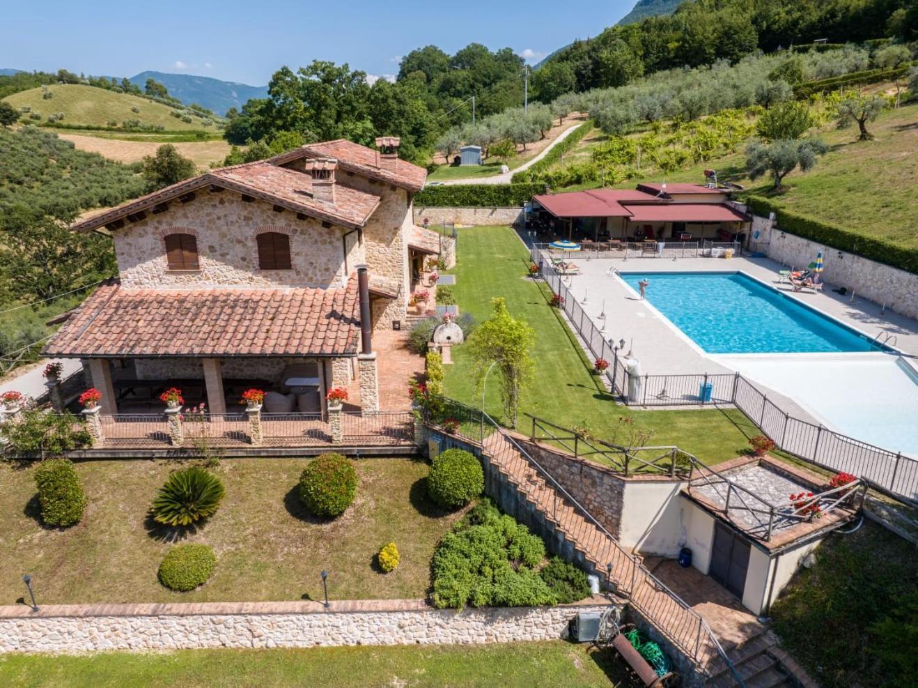 Agriturismo Isola Verde Sant'Urbano Exterior photo